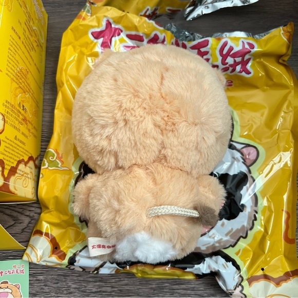 Baby Three Twelve Zodiac Plush Series Blind Box Confirmed Horse Crying Eyes - Picture 3 of 9